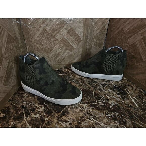 Steve Madden Women's Fashion Hidden Wedges Camouflage Slip-on Green Shoe Size... - Picture 1 of 12